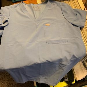 Figs women’s 1 Pocket Scrub top